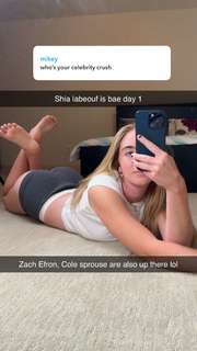 Grace Charis feet photo thumbnail