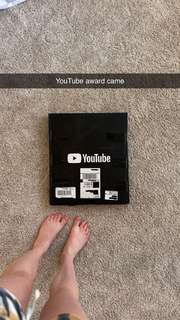 Grace Charis feet photo thumbnail
