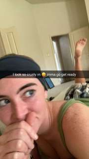 Grace Charis feet photo thumbnail