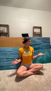 Grace Charis feet photo thumbnail