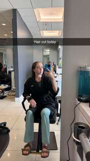 Grace Charis feet photo thumbnail