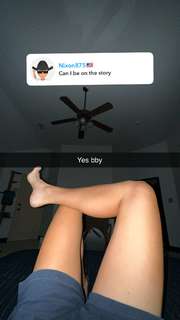 Grace Charis feet photo thumbnail