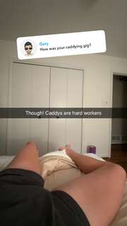 Grace Charis feet photo thumbnail