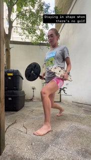 Grace Charis feet photo thumbnail