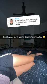 Grace Charis feet photo thumbnail