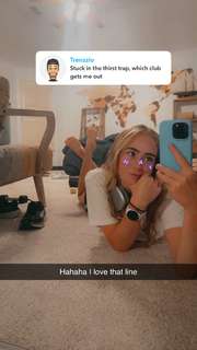 Grace Charis feet photo thumbnail