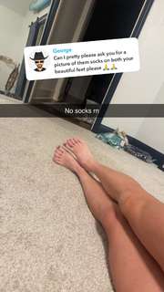 Grace Charis feet photo thumbnail