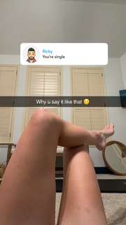 Grace Charis feet photo thumbnail