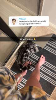 Grace Charis feet photo thumbnail