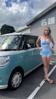 Grace Charis feet photo thumbnail