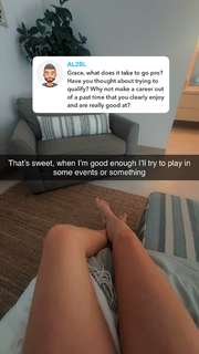 Grace Charis feet photo thumbnail
