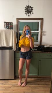 Grace Charis feet photo thumbnail