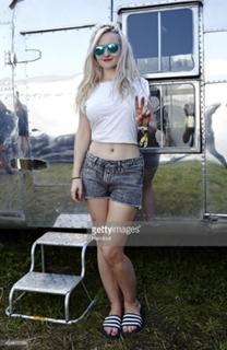 Grace Chatto feet photo 11