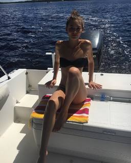 Grace Elizabeth feet photo 11