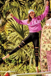 Grace Elizabeth feet photo 8
