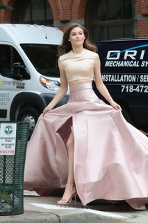 Grace Elizabeth feet photo 17