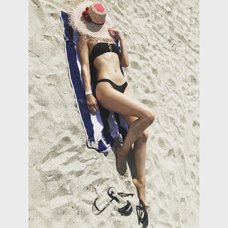 Grace Elizabeth feet photo 3