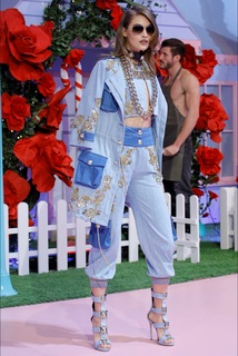 Grace Elizabeth feet photo 20