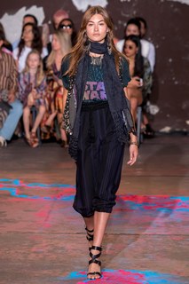 Grace Elizabeth feet photo 3