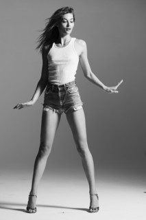 Grace Elizabeth feet photo 15
