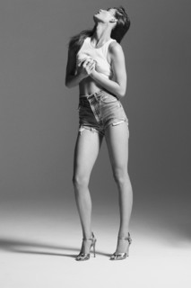 Grace Elizabeth feet photo 12