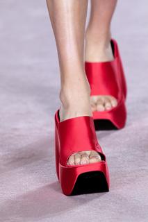 Grace Elizabeth feet photo 19
