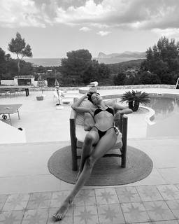 Grace Elizabeth feet photo 7