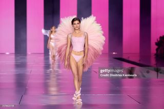 Grace Elizabeth feet photo 10