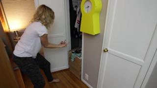 Grace Helbig feet photo thumbnail