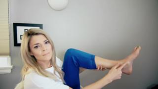 Grace Helbig feet photo thumbnail