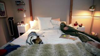 Grace Helbig feet photo thumbnail