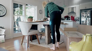 Grace Helbig feet photo thumbnail