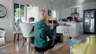 Grace Helbig feet photo thumbnail