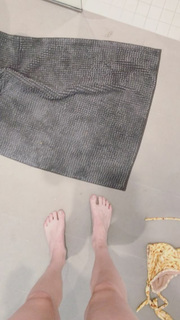 Grace Helbig feet photo thumbnail