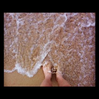 Grace Huang feet photo 3