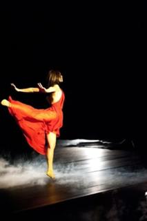 Grace Huang feet photo 3
