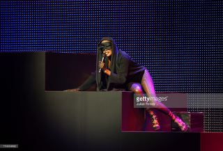 Grace Jones feet photo 3