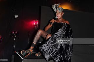 Grace Jones feet photo 18
