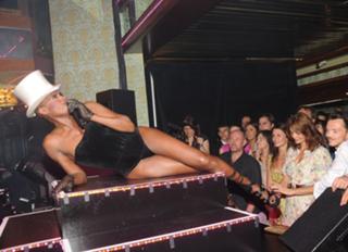 Grace Jones feet photo 3