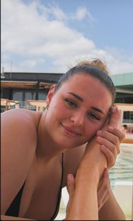 Grace Keeling feet photo 2