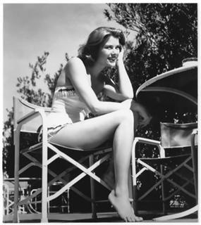 Grace Kelly feet photo thumbnail