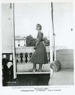 Grace Kelly feet photo thumbnail
