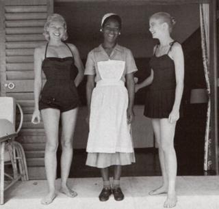 Grace Kelly feet photo thumbnail