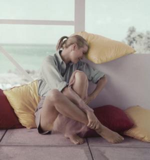 Grace Kelly feet photo thumbnail