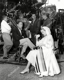 Grace Kelly feet photo thumbnail
