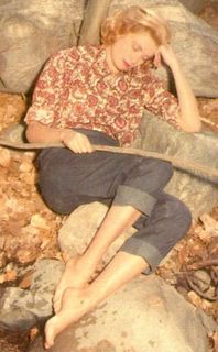 Grace Kelly feet photo thumbnail