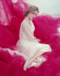 Grace Kelly feet photo thumbnail