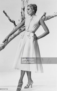 Grace Kelly feet photo thumbnail