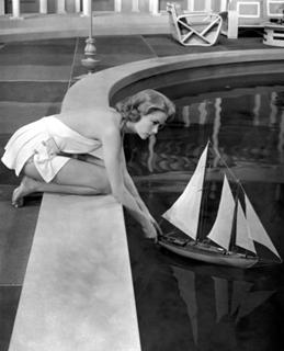 Grace Kelly feet photo thumbnail