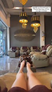 Grace Lyra feet photo 1